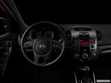  Centered wide dash shot photo